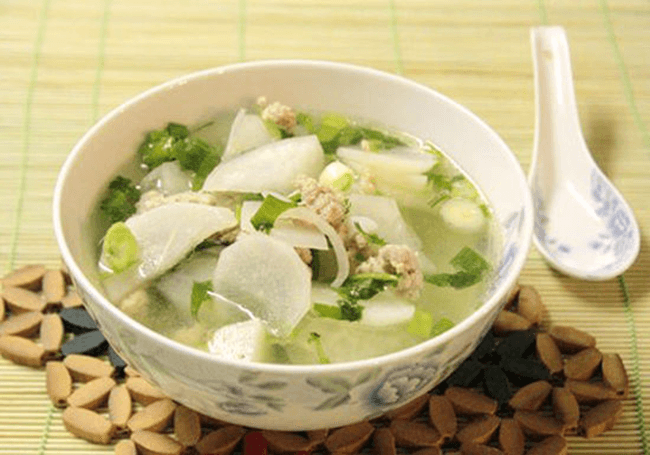 Recette de soupe au bœuf et radis blanc - Hello Asia