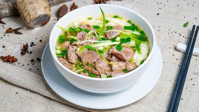 Comment préparer un délicieux Phở Bò à la maison, au goût authentique de Hanoi - Hello Asia