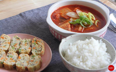 Comment préparer une soupe de kimchi au porc express - Hello Asia