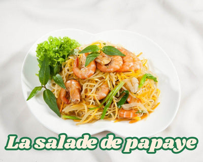 La salade de papaye aux crevettes et à la viande épicée et aigre stimule les papilles - Hello Asia